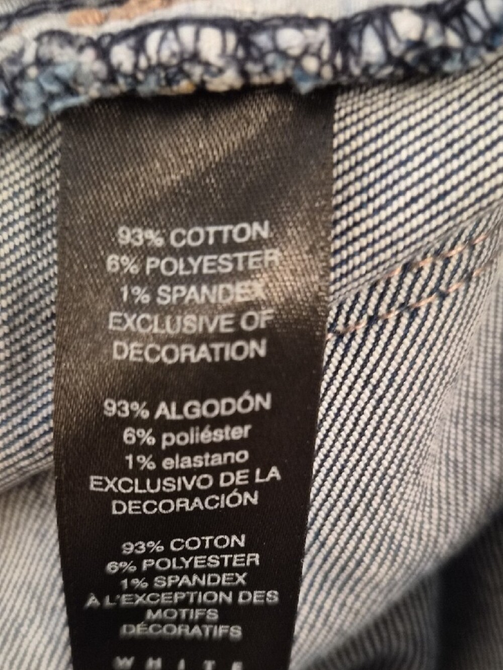 WHBM- The Girlfriend -Floral Embroidered Jeans- Size 6 - Picture 11 of 12